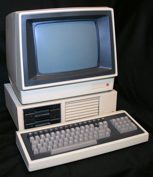 Микро 80. Компьютеры 80-х. Микро-80 компьютер. ПК "микро-80".. Старые компьютеры 80-х.